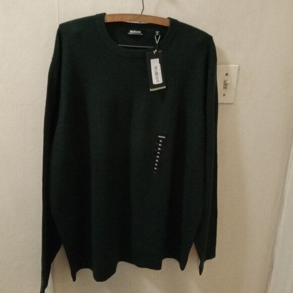 Murano Other - NWT Murano Sz XL green Sweater 'Modern Performance'